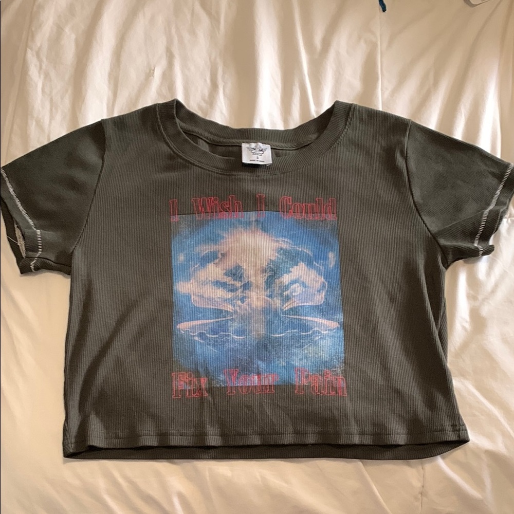 Boys lie crop top